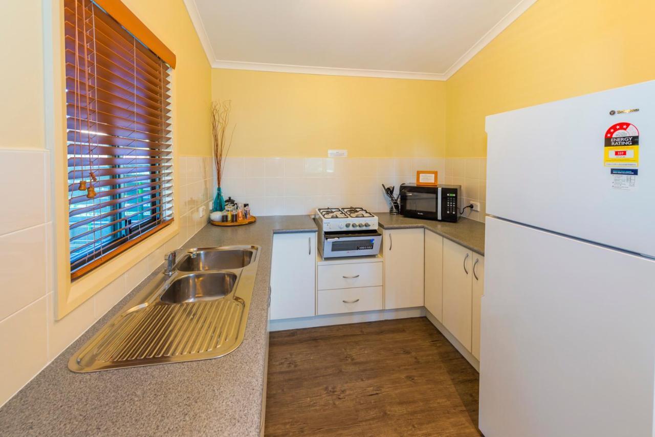 Safety Beach Bungalows Woolgoolga Eksteriør billede