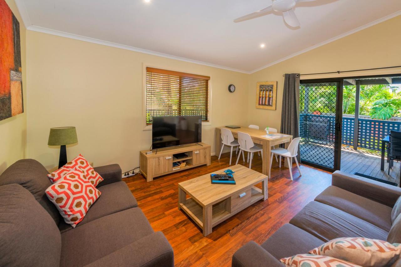 Safety Beach Bungalows Woolgoolga Eksteriør billede