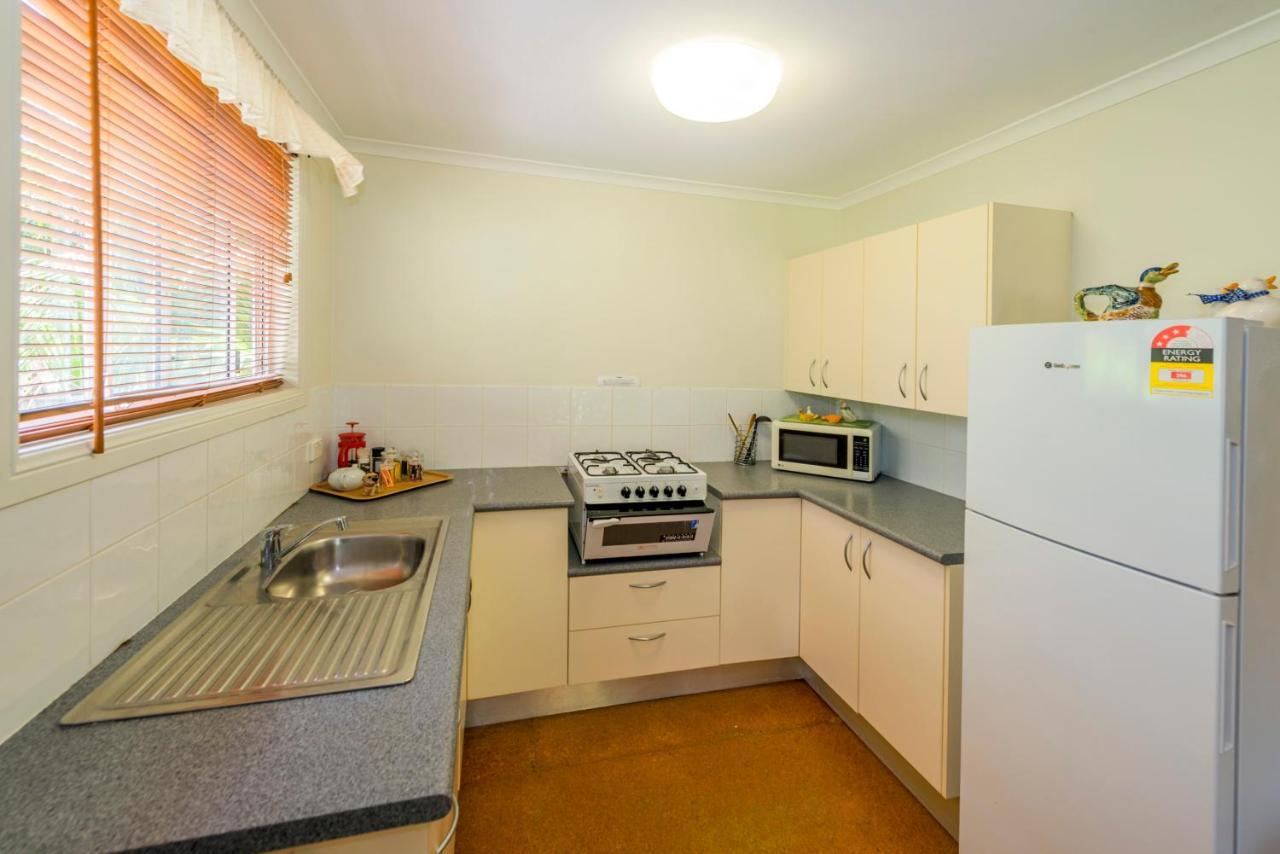 Safety Beach Bungalows Woolgoolga Eksteriør billede