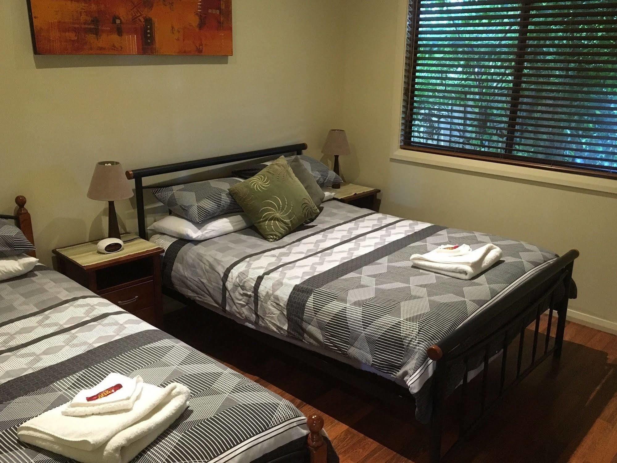 Safety Beach Bungalows Woolgoolga Eksteriør billede